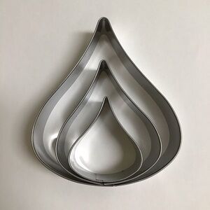 Hershey’s Kisses Cookie Cutter 3-PC NESTING SET Hershey's Brand Teardrop Crafts